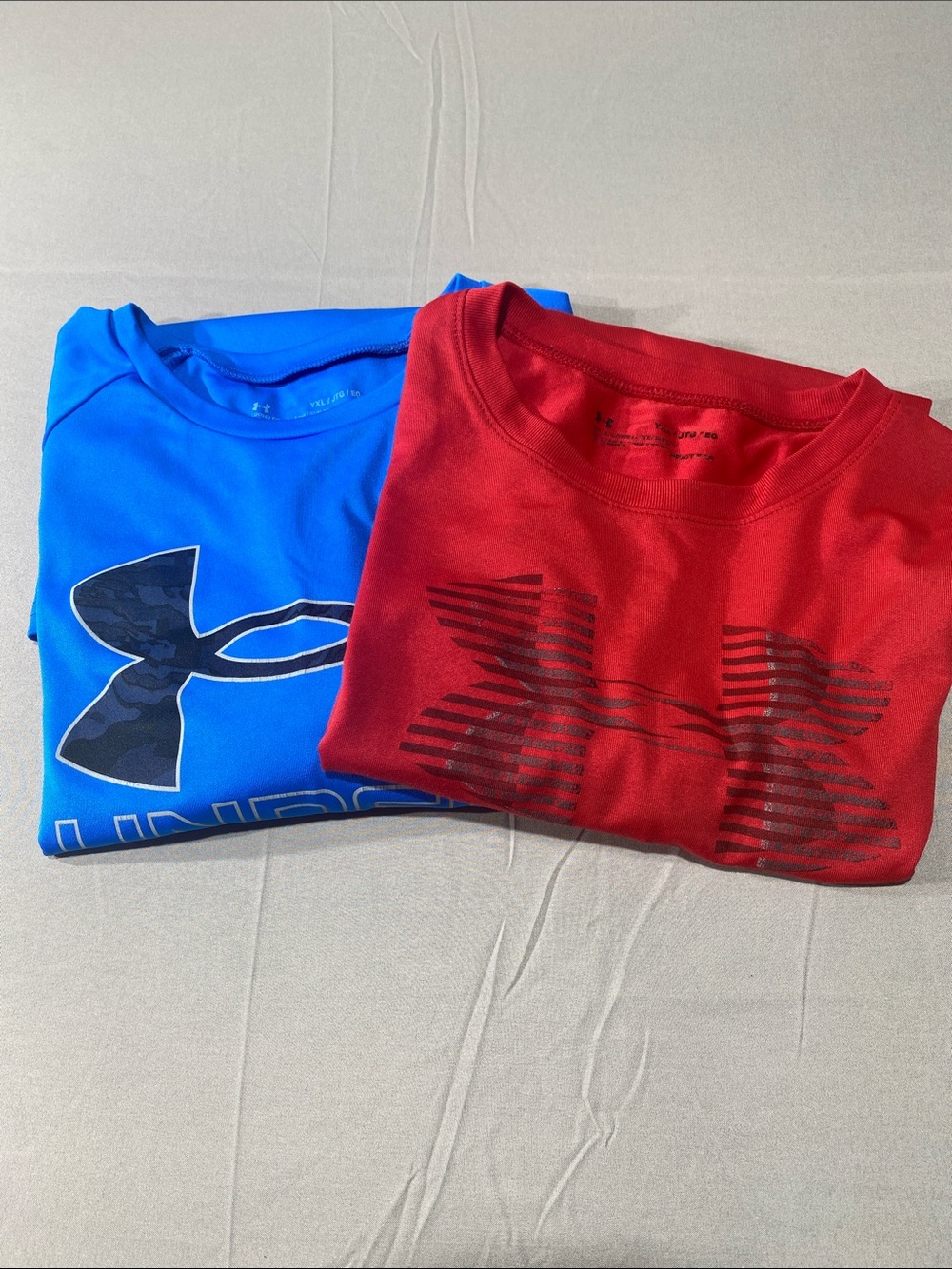 2 Under Armour Youth Kids XL Bright Blue & Red Short Sleeve Logo Tee